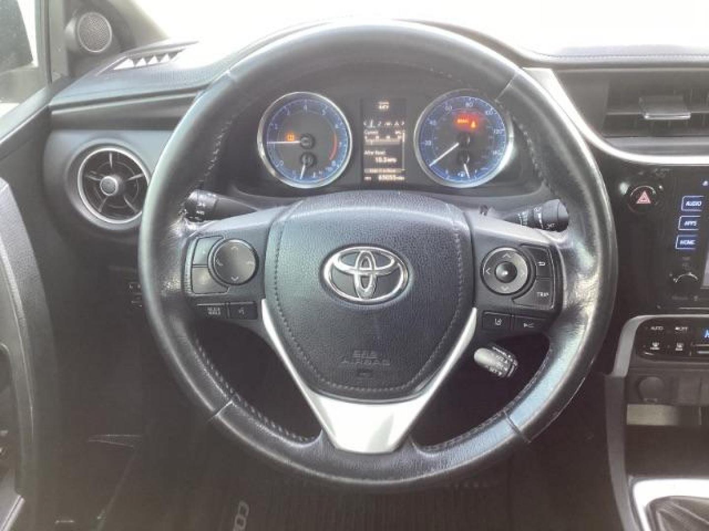 2019 Super White Toyota Corolla SE 6M (2T1BURHE4KC) with an 1.8L L4 DOHC 16V engine, 6-Speed Manual transmission, located at 1235 N Woodruff Ave., Idaho Falls, 83401, (208) 523-1053, 43.507172, -112.000488 - Photo#20