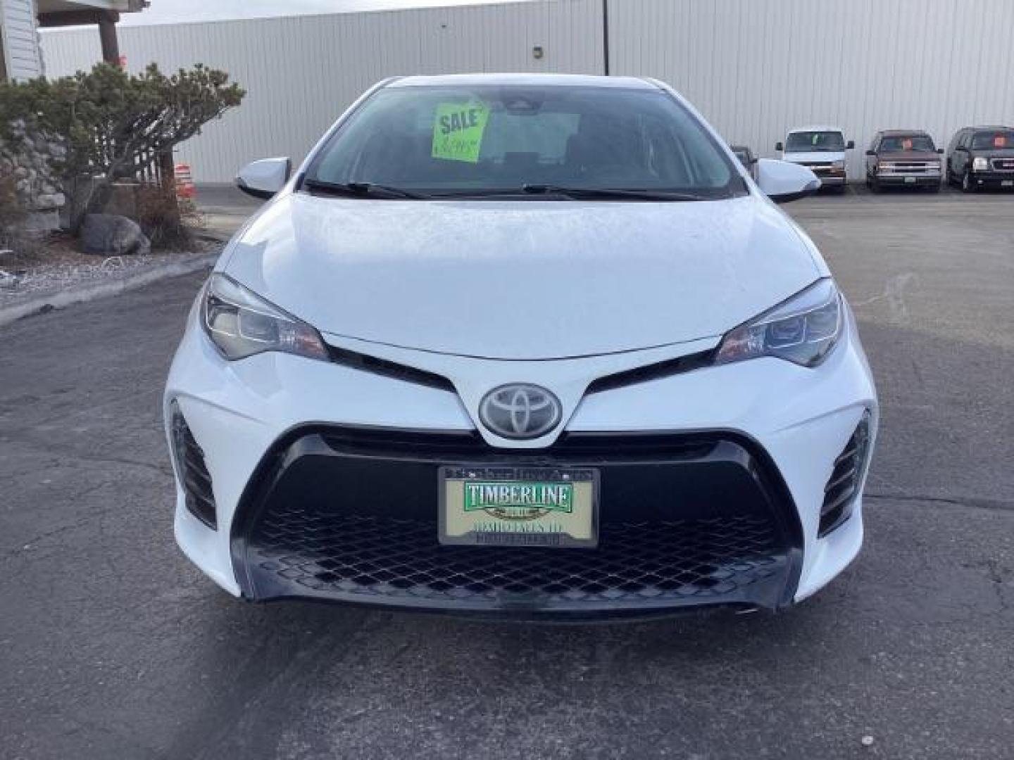 2019 Super White Toyota Corolla SE 6M (2T1BURHE4KC) with an 1.8L L4 DOHC 16V engine, 6-Speed Manual transmission, located at 1235 N Woodruff Ave., Idaho Falls, 83401, (208) 523-1053, 43.507172, -112.000488 - Photo#8