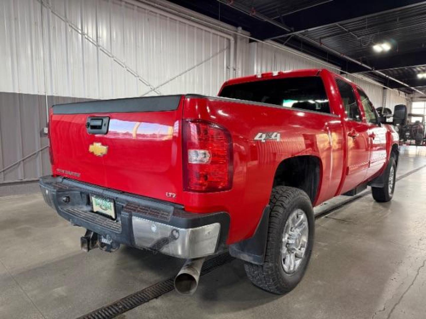 2013 Victory Red /Ebony Leather Interior Chevrolet Silverado 3500HD LTZ Crew Cab 4WD (1GC4K1E80DF) with an 6.6L V8 OHV 32V TURBO DIESEL engine, 6-Speed Automatic transmission, located at 1235 N Woodruff Ave., Idaho Falls, 83401, (208) 523-1053, 43.507172, -112.000488 - Photo#5