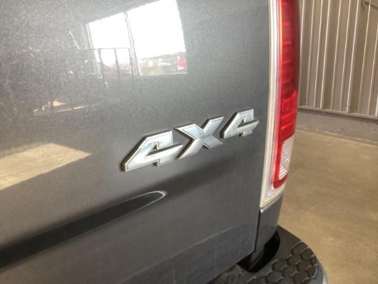 2018 GRAY /Black, leather RAM 1500 Laramie Crew Cab SWB 4WD (1C6RR7NT7JS) with an 5.7L V8 OHV 16V engine, 8-Speed Automatic transmission, located at 1235 N Woodruff Ave., Idaho Falls, 83401, (208) 523-1053, 43.507172, -112.000488 - Photo#14