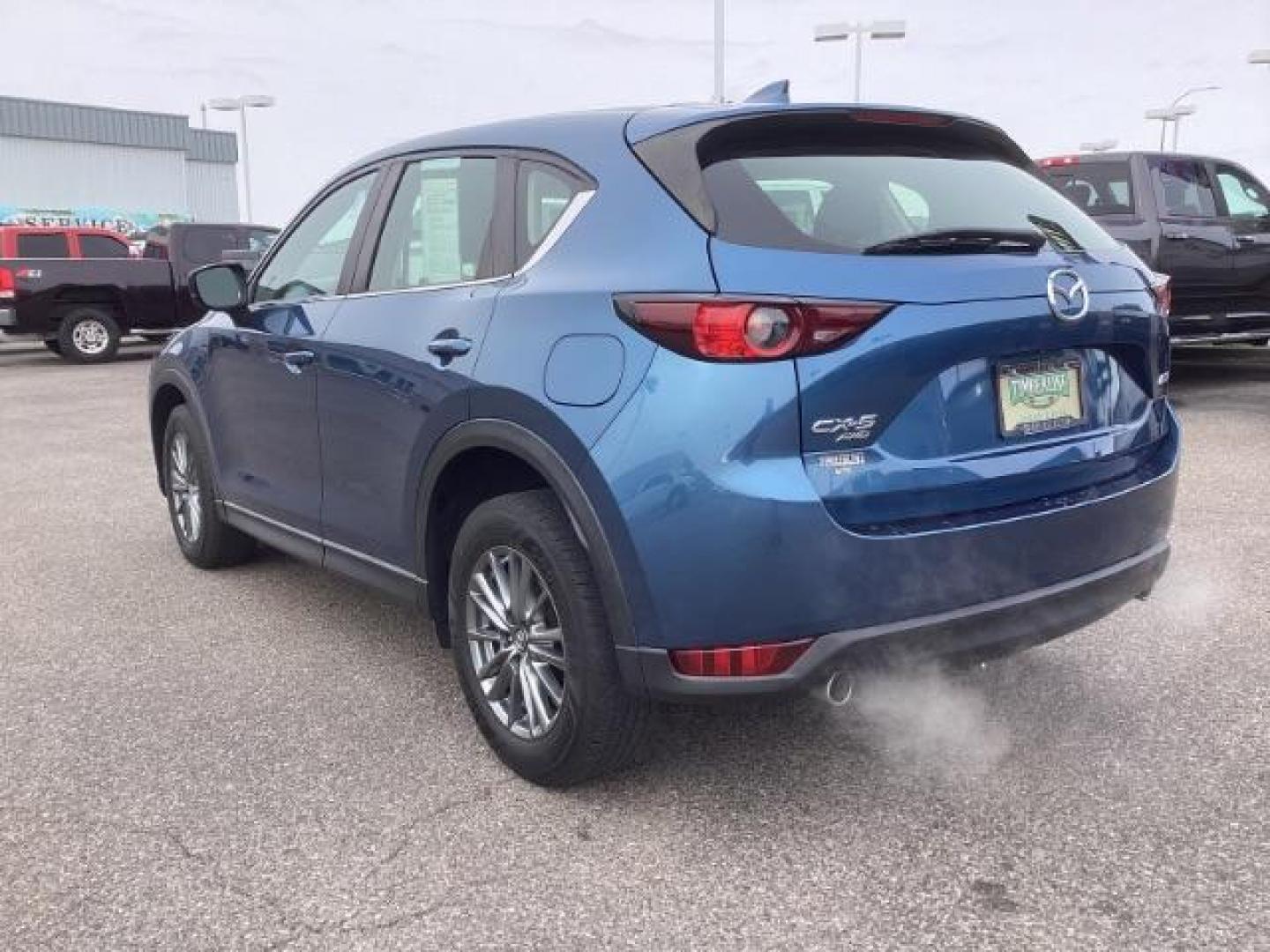 2018 Eternal Blue Mica /Black, cloth Mazda CX-5 Sport AWD (JM3KFBBM4J0) with an 2.5L L4 DOHC 16V engine, 6-Speed Automatic transmission, located at 1235 N Woodruff Ave., Idaho Falls, 83401, (208) 523-1053, 43.507172, -112.000488 - Photo#3