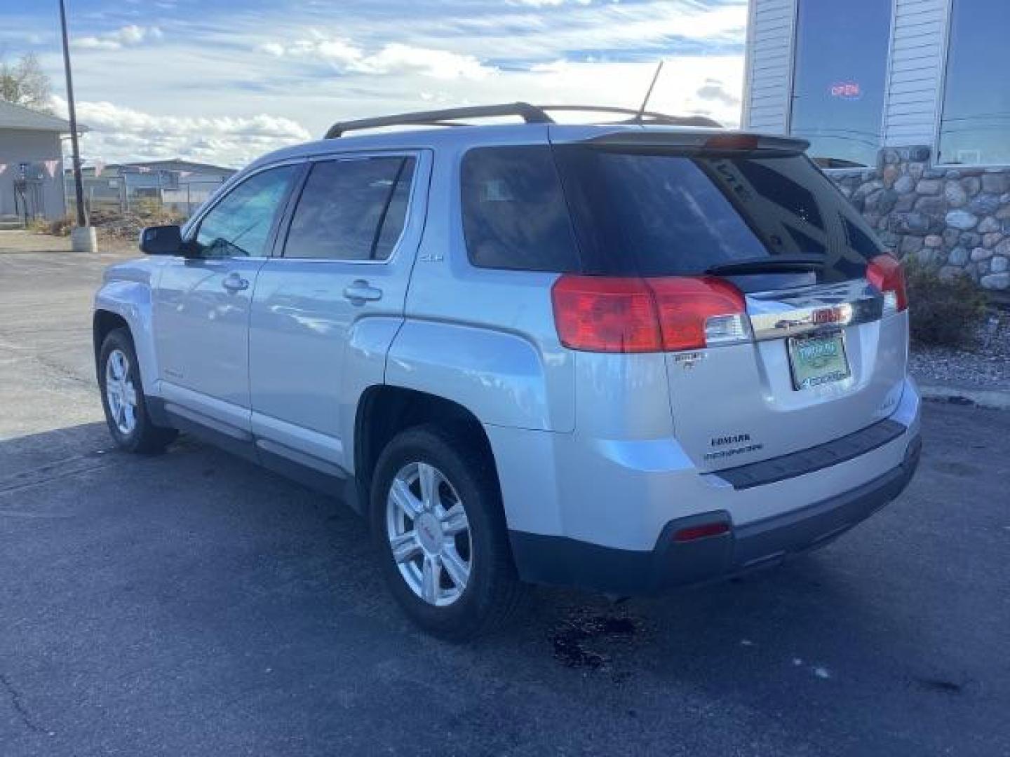 2014 GMC Terrain SLE1 AWD (2GKFLVEK3E6) with an 2.4L L4 DOHC 16V FFV engine, 6-Speed Automatic transmission, located at 1235 N Woodruff Ave., Idaho Falls, 83401, (208) 523-1053, 43.507172, -112.000488 - Photo#3