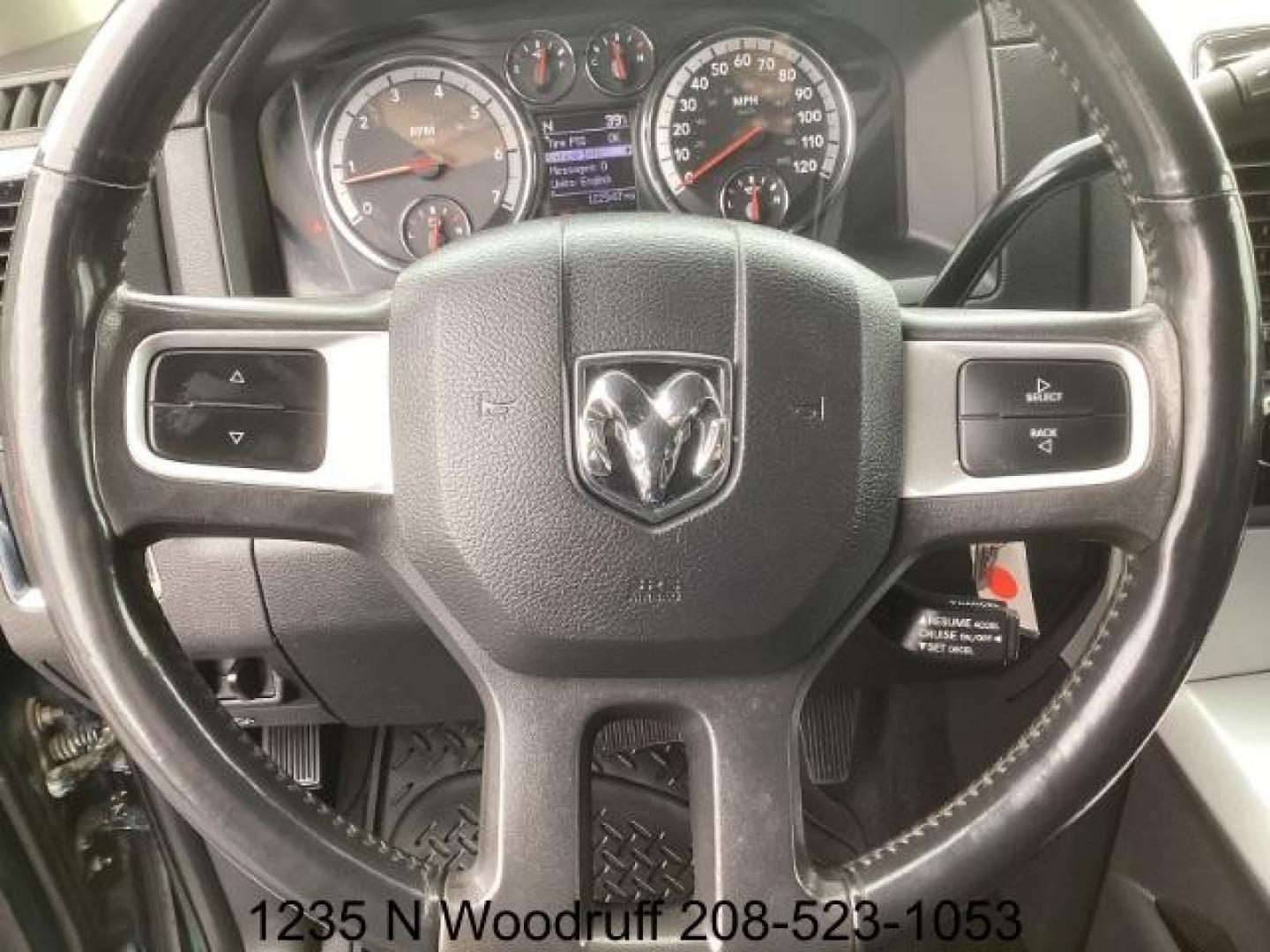 2011 GREEN /Dark Slate Leather Interior RAM 2500 Laramie Crew Cab SWB 4WD (3D7TT2CT8BG) with an 5.7L V8 OHV 16V engine, 5-Speed Automatic transmission, located at 1235 N Woodruff Ave., Idaho Falls, 83401, (208) 523-1053, 43.507172, -112.000488 - Photo#11