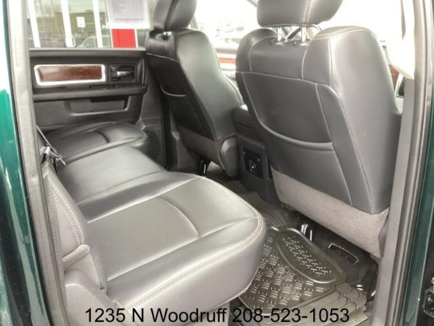 2011 GREEN /Dark Slate Leather Interior RAM 2500 Laramie Crew Cab SWB 4WD (3D7TT2CT8BG) with an 5.7L V8 OHV 16V engine, 5-Speed Automatic transmission, located at 1235 N Woodruff Ave., Idaho Falls, 83401, (208) 523-1053, 43.507172, -112.000488 - Photo#16