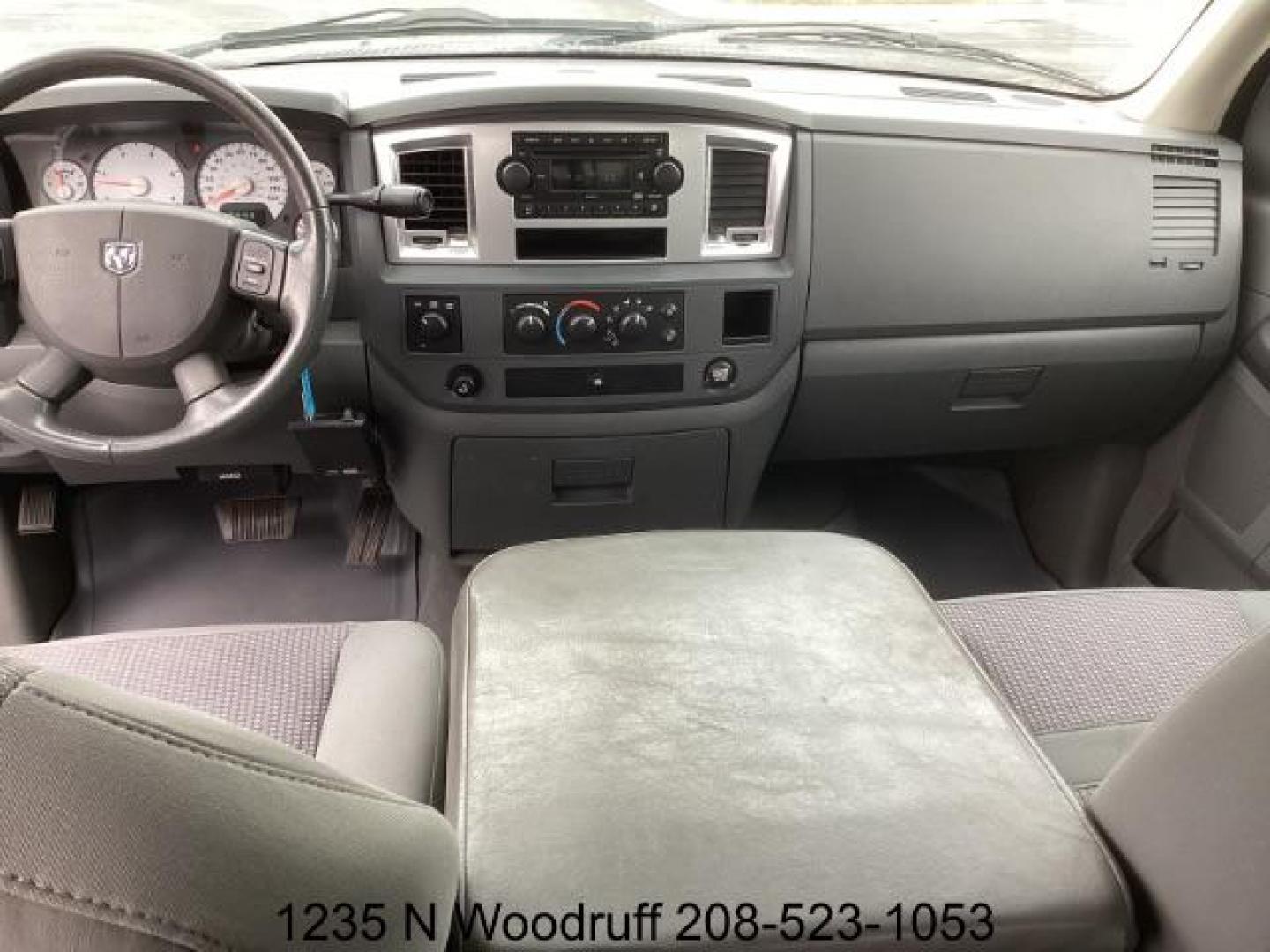 2007 Bright White /Medium Slate Gray Cloth Interior Dodge Ram 2500 SLT Quad Cab 4WD (1D7KS28A57J) with an 6.7L L6 OHV 24V TURBO DIESEL engine, 5-Speed Automatic transmission, located at 1235 N Woodruff Ave., Idaho Falls, 83401, (208) 523-1053, 43.507172, -112.000488 - Photo#14