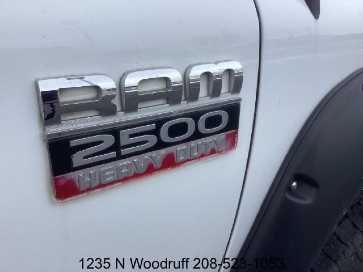 2007 Bright White /Medium Slate Gray Cloth Interior Dodge Ram 2500 SLT Quad Cab 4WD (1D7KS28A57J) with an 6.7L L6 OHV 24V TURBO DIESEL engine, 5-Speed Automatic transmission, located at 1235 N Woodruff Ave., Idaho Falls, 83401, (208) 523-1053, 43.507172, -112.000488 - Photo#16