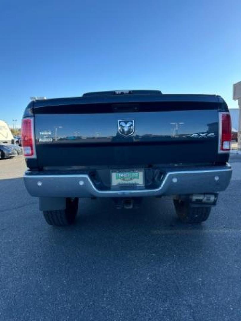 2018 GRAY /Black, leather RAM 2500 Laramie Mega Cab 4WD (3C6UR5NL2JG) with an 6.7L L6 OHV 24V TURBO DIESEL engine, 6-Speed Automatic transmission, located at 1235 N Woodruff Ave., Idaho Falls, 83401, (208) 523-1053, 43.507172, -112.000488 - Photo#3