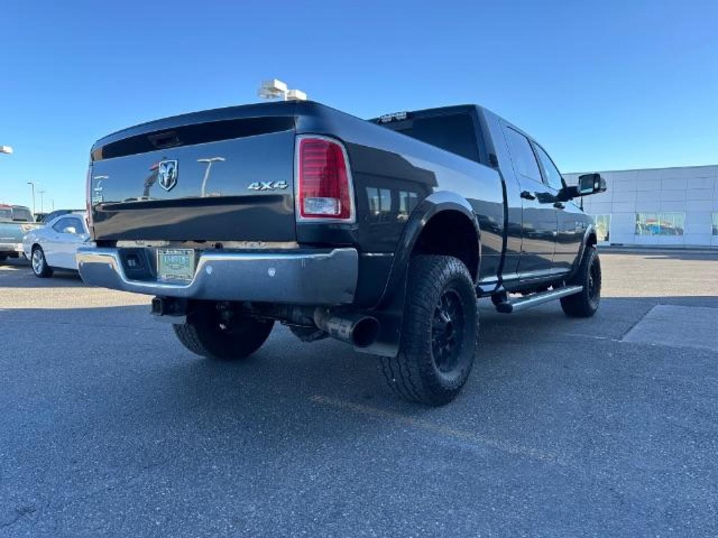 2018 GRAY /Black, leather RAM 2500 Laramie Mega Cab 4WD (3C6UR5NL2JG) with an 6.7L L6 OHV 24V TURBO DIESEL engine, 6-Speed Automatic transmission, located at 1235 N Woodruff Ave., Idaho Falls, 83401, (208) 523-1053, 43.507172, -112.000488 - Photo#5