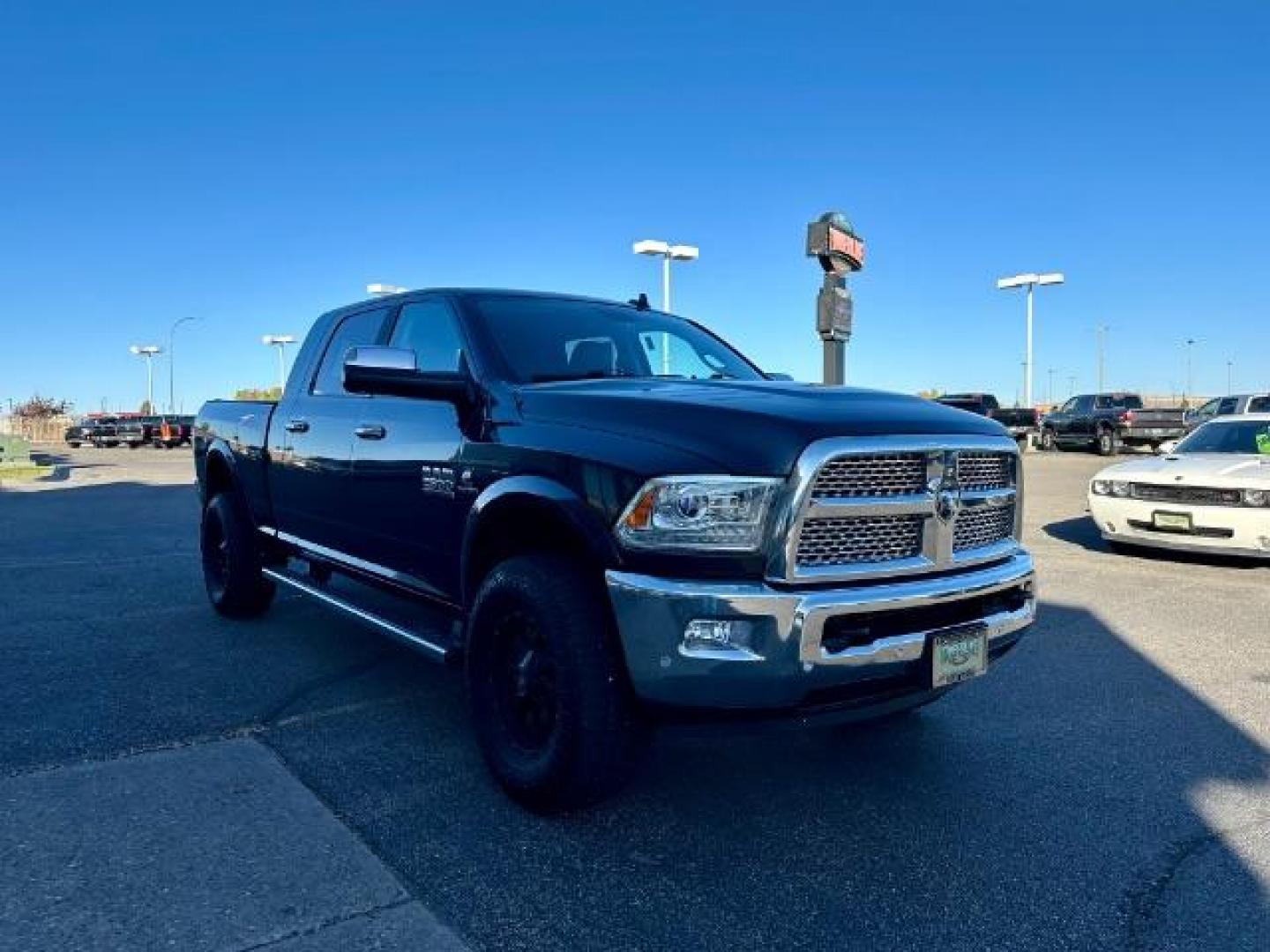 2018 GRAY /Black, leather RAM 2500 Laramie Mega Cab 4WD (3C6UR5NL2JG) with an 6.7L L6 OHV 24V TURBO DIESEL engine, 6-Speed Automatic transmission, located at 1235 N Woodruff Ave., Idaho Falls, 83401, (208) 523-1053, 43.507172, -112.000488 - Photo#7