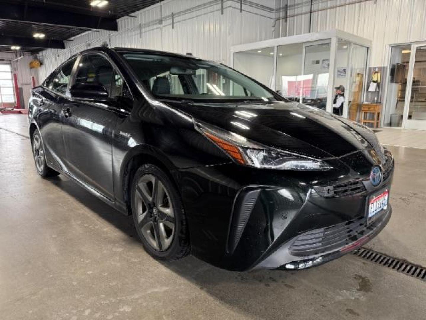 2020 Midnight Black Metallic /Black, leatherette Toyota Prius XLE (JTDKARFU5L3) with an 1.8L L4 DOHC 16V HYBRID engine, Continuously Variable Transmission transmission, located at 1235 N Woodruff Ave., Idaho Falls, 83401, (208) 523-1053, 43.507172, -112.000488 - Photo#5