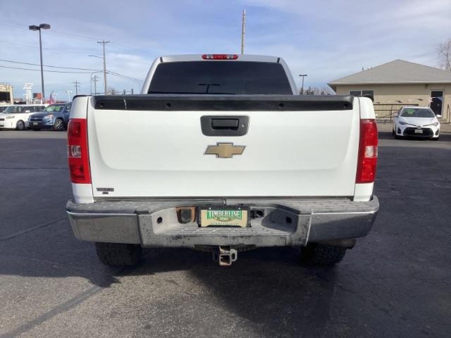 2013 Chevrolet Silverado 1500 LT Ext. Cab 4WD (1GCRKSE78DZ) with an 5.3L V8 OHV 16V FFV engine, located at 1235 N Woodruff Ave., Idaho Falls, 83401, (208) 523-1053, 43.507172, -112.000488 - Photo#4