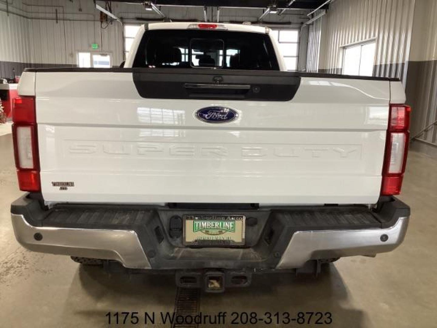 2021 WHITE /Black Ford F-350 SD Lariat Crew Cab Long Bed 4WD (1FT8W3BT0ME) with an 6.7L V8 OHV 16V DIESEL engine, 6-Speed Automatic transmission, located at 1235 N Woodruff Ave., Idaho Falls, 83401, (208) 523-1053, 43.507172, -112.000488 - Photo#3