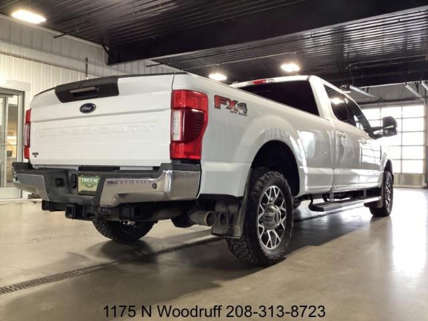 2021 WHITE /Black Ford F-350 SD Lariat Crew Cab Long Bed 4WD (1FT8W3BT0ME) with an 6.7L V8 OHV 16V DIESEL engine, 6-Speed Automatic transmission, located at 1235 N Woodruff Ave., Idaho Falls, 83401, (208) 523-1053, 43.507172, -112.000488 - Photo#4