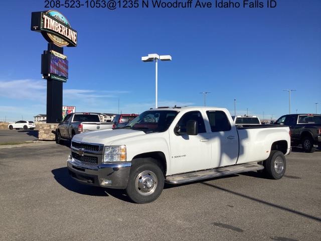 photo of 2008 Chevrolet Silverado 3500HD LTZ Crew Cab DRW 4WD