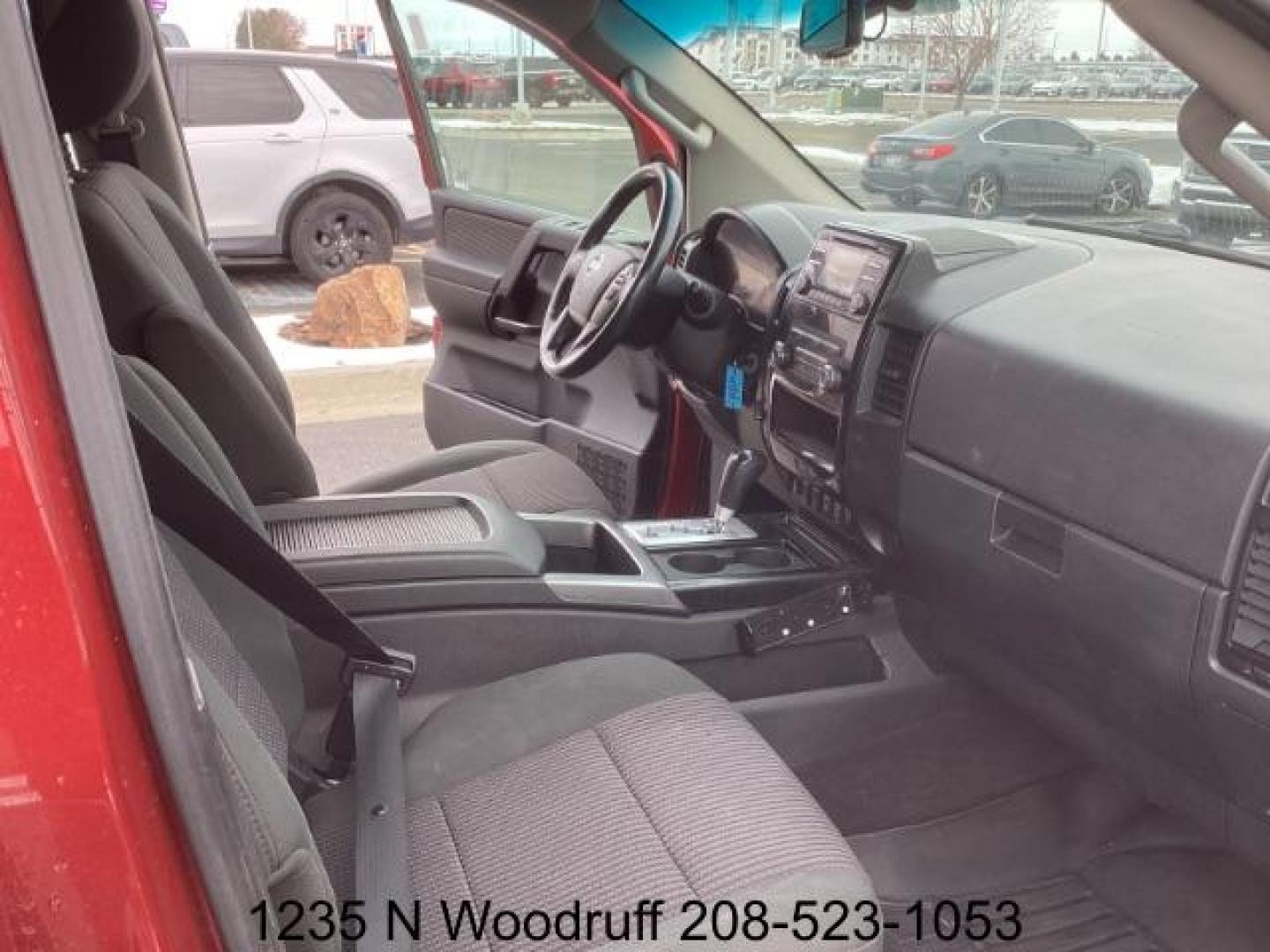 2014 Cayenne Red Metallic /Charcoal Nissan Titan SL Crew Cab 4WD (1N6AA0EC1EN) with an 5.6L V8 DOHC 32V engine, 5-Speed Automatic transmission, located at 1235 N Woodruff Ave., Idaho Falls, 83401, (208) 523-1053, 43.507172, -112.000488 - Photo#17