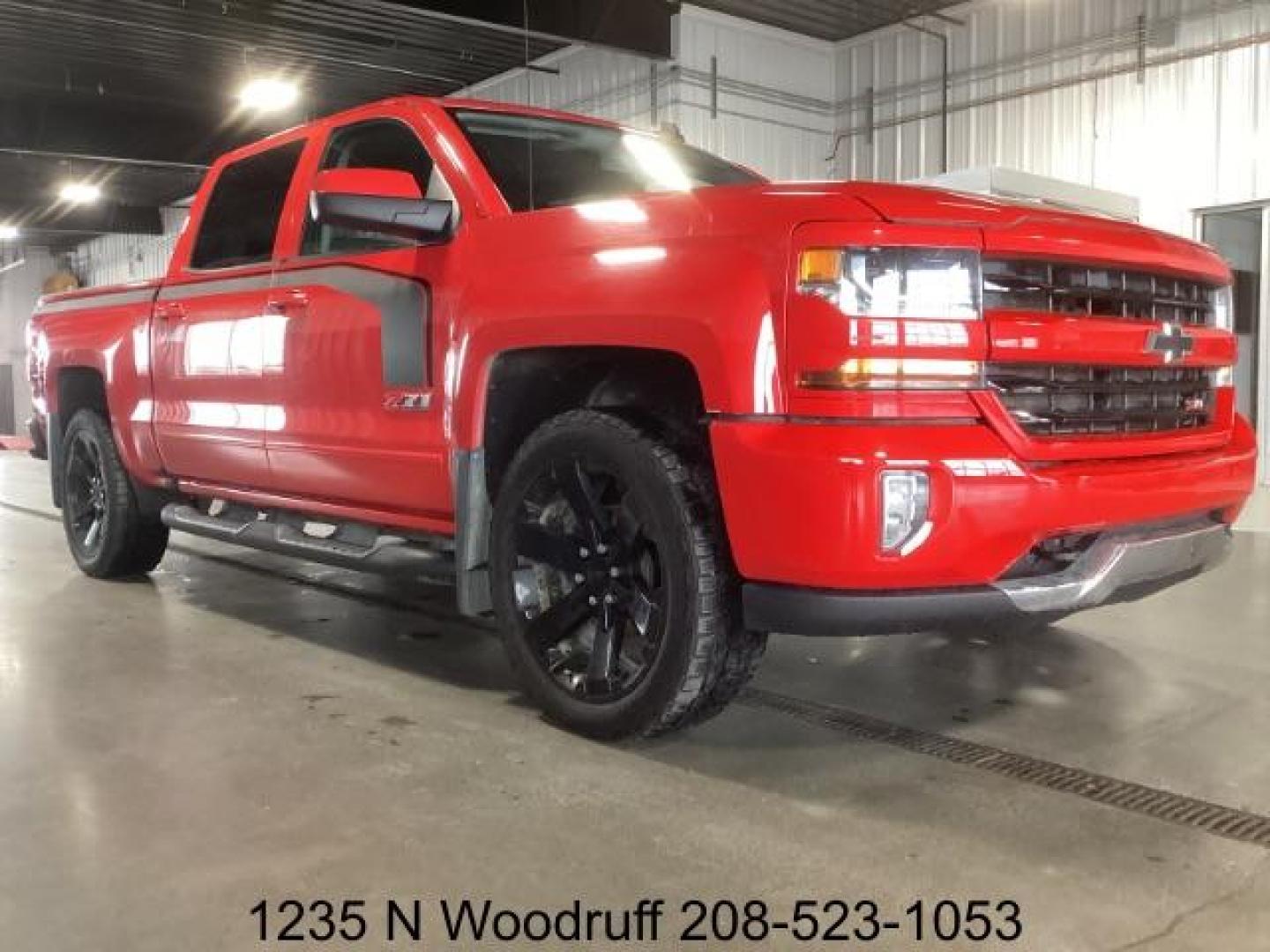 2018 Red Hot /Jet Black, leather Chevrolet Silverado 1500 LT Crew Cab 4WD (3GCUKREC2JG) with an 5.3L V8 OHV 16V engine, 6-Speed Automatic transmission, located at 1235 N Woodruff Ave., Idaho Falls, 83401, (208) 523-1053, 43.507172, -112.000488 - Photo#5