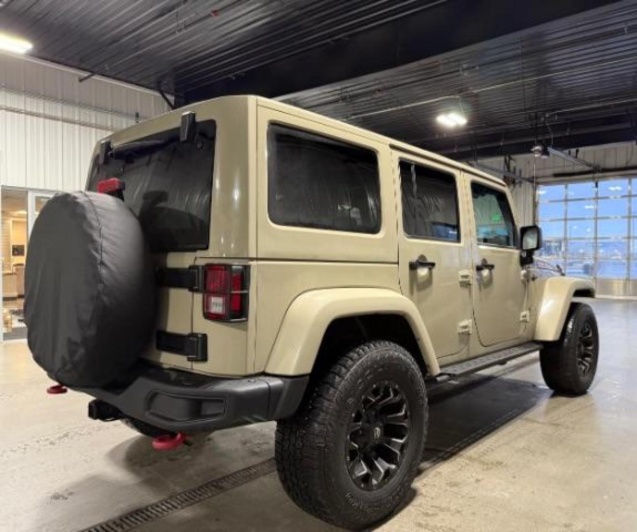 2018 TAN /Black, leather Jeep Wrangler JK Unlimited Rubicon 4WD (1C4BJWFG4JL) with an 3.6L V6 DOHC 24V FFV engine, 6-Speed Automatic transmission, located at 1235 N Woodruff Ave., Idaho Falls, 83401, (208) 523-1053, 43.507172, -112.000488 - Photo#4