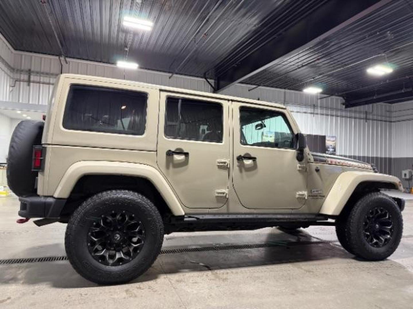 2018 TAN /Black, leather Jeep Wrangler JK Unlimited Rubicon 4WD (1C4BJWFG4JL) with an 3.6L V6 DOHC 24V FFV engine, 6-Speed Automatic transmission, located at 1235 N Woodruff Ave., Idaho Falls, 83401, (208) 523-1053, 43.507172, -112.000488 - Photo#5