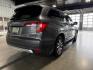 2020 GRAY /Black, leather Honda Pilot EXL 4WD (5FNYF6H58LB) with an 3.5L V6 SOHC 24V engine, 6-Speed Automatic transmission, located at 1235 N Woodruff Ave., Idaho Falls, 83401, (208) 523-1053, 43.507172, -112.000488 - Photo#4