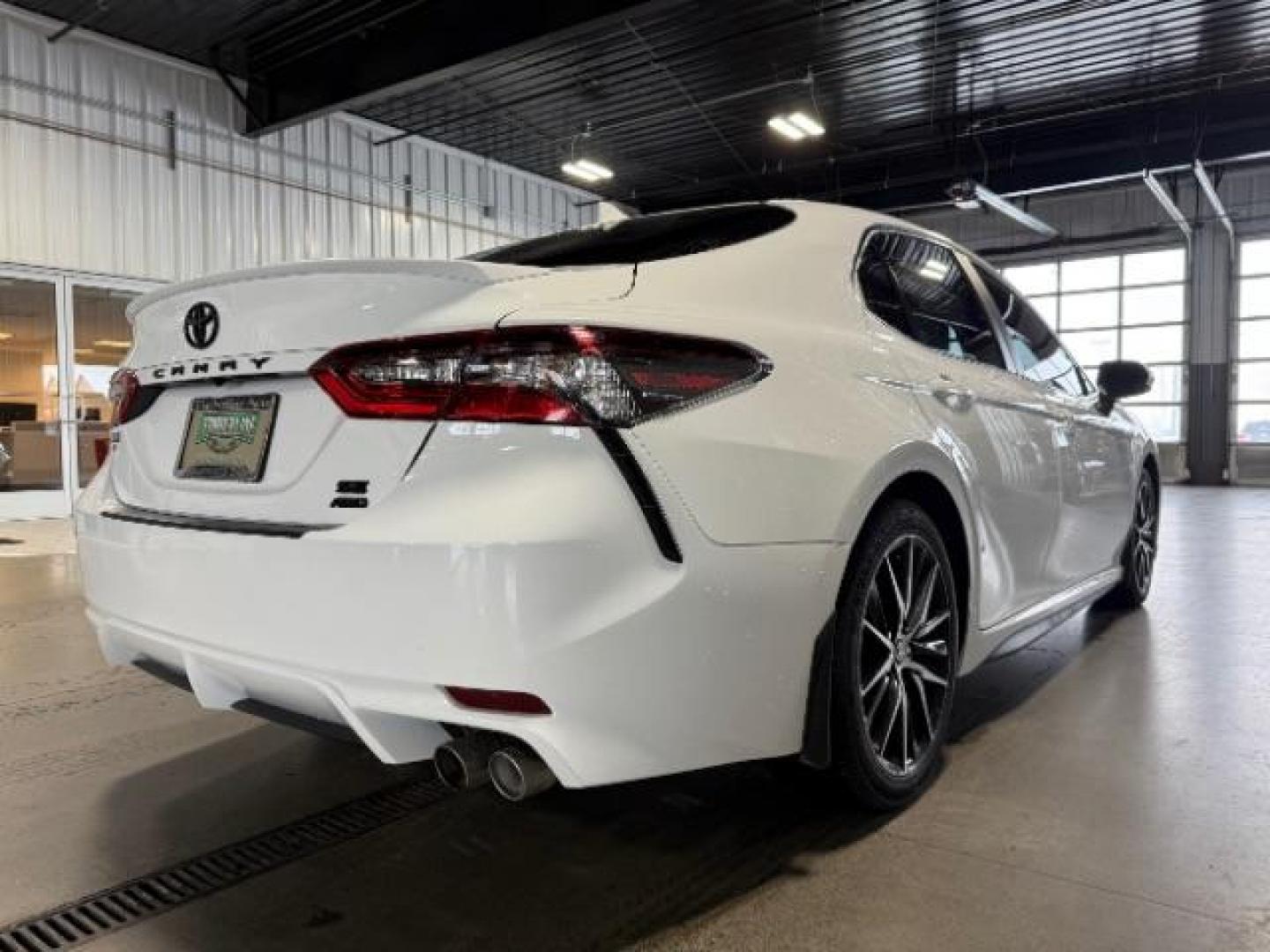 2023 WHITE /Ash Toyota Camry SE AWD (4T1G11BK8PU) with an 2.5 engine, AUTOMATIC transmission, located at 1235 N Woodruff Ave., Idaho Falls, 83401, (208) 523-1053, 43.507172, -112.000488 - Photo#4