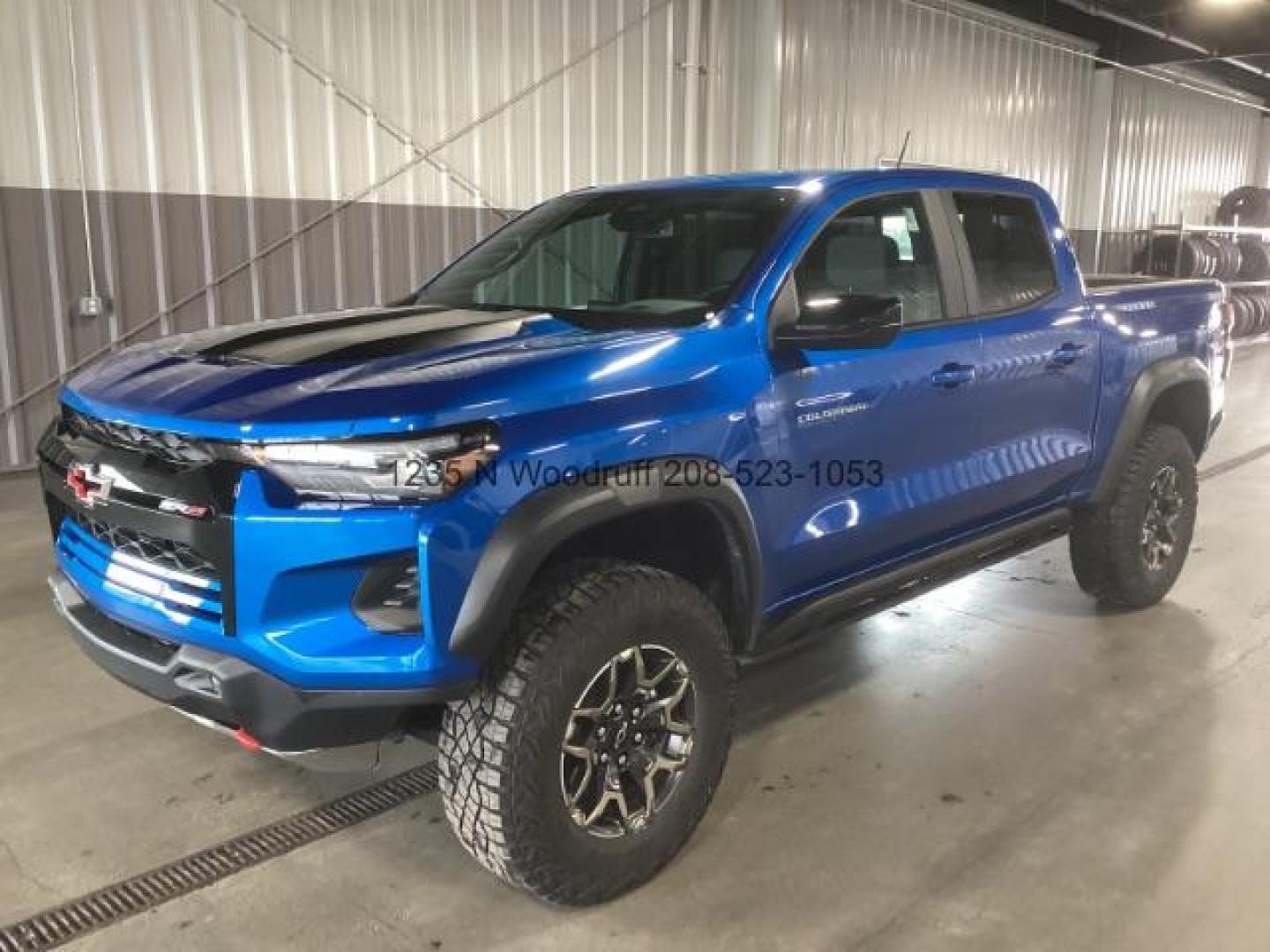 2024 Glacier Blue Metallic /Jet Black/Artem Chevrolet Colorado ZR2 Crew Cab 4WD (1GCPTFEK0R1) with an 2.7L L4 DOHC 16V TURBO engine, 6-Speed Automatic transmission, located at 1235 N Woodruff Ave., Idaho Falls, 83401, (208) 523-1053, 43.507172, -112.000488 - Photo#0