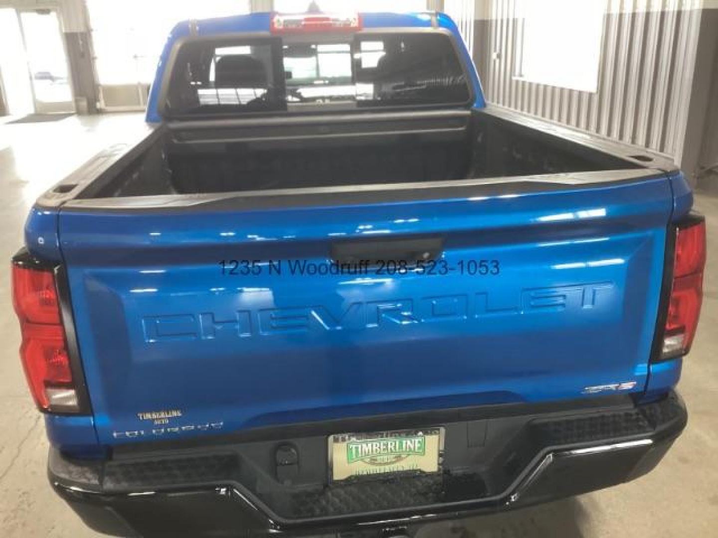 2024 Glacier Blue Metallic /Jet Black/Artem Chevrolet Colorado ZR2 Crew Cab 4WD (1GCPTFEK0R1) with an 2.7L L4 DOHC 16V TURBO engine, 6-Speed Automatic transmission, located at 1235 N Woodruff Ave., Idaho Falls, 83401, (208) 523-1053, 43.507172, -112.000488 - Photo#3