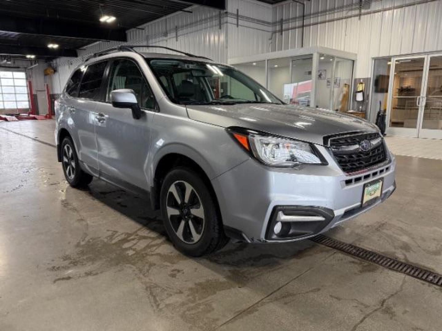 2018 Ice Silver Metallic /Black, leather Subaru Forester 2.5i Touring (JF2SJARC3JH) with an 2.5L H4 SOHC 16V engine, Continuously Variable Transmission transmission, located at 1235 N Woodruff Ave., Idaho Falls, 83401, (208) 523-1053, 43.507172, -112.000488 - Photo#5