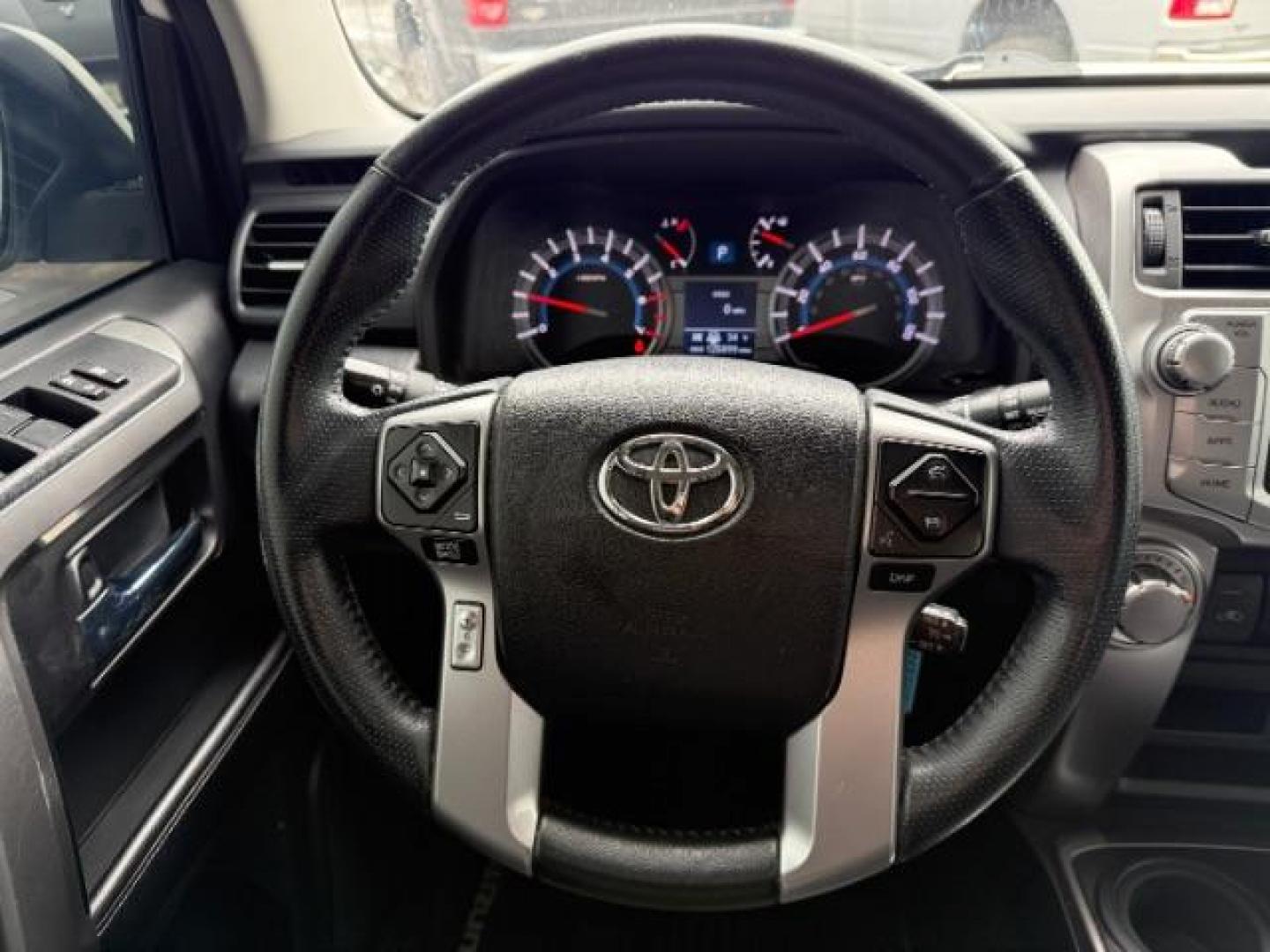 2016 WHITE /BLACK TOYOTA 4RUNNER SR5 (JTEBU5JR6G5) with an V6 4.0 engine, AUTOMATIC transmission, located at 1235 N Woodruff Ave., Idaho Falls, 83401, (208) 523-1053, 43.507172, -112.000488 - Photo#25