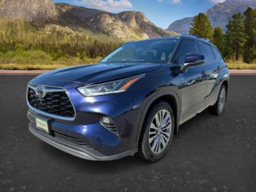 2022 Toyota Highlander Platinum