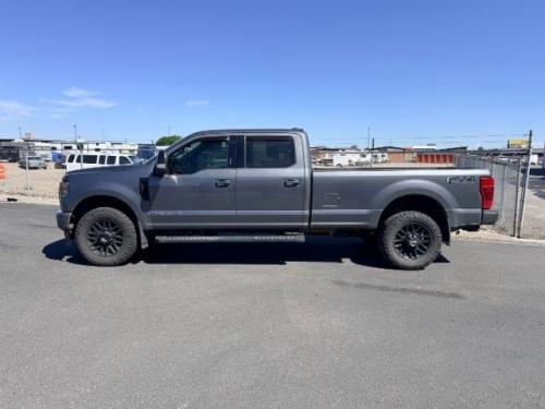 2022 Ford F-350 LARIAT